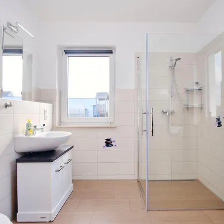 Fischerblick Haushälfte * Stahlbrode